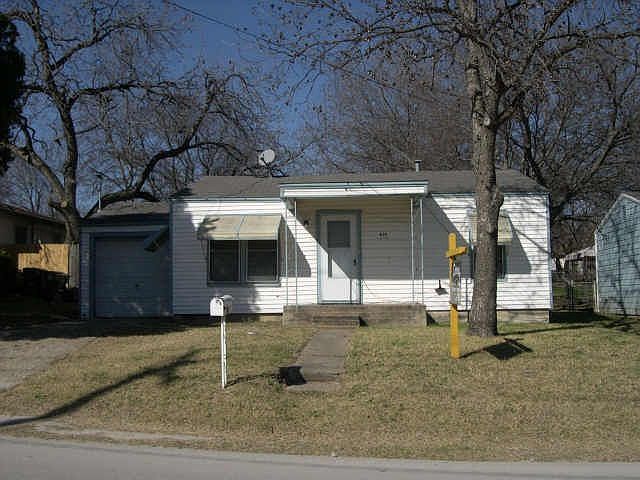 1st image of 4129 E 1st St