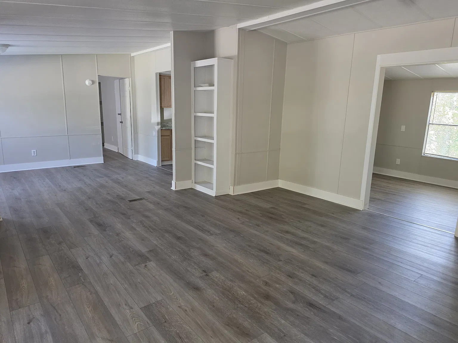 4 bed, 1568 sqft, $1,500 — Photo 2