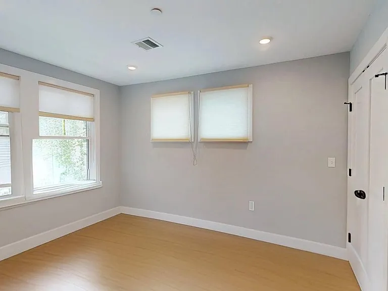 83 Alpine St #3 — Photo 7