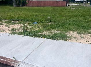 438 Howard Ave, Biloxi, MS 39530