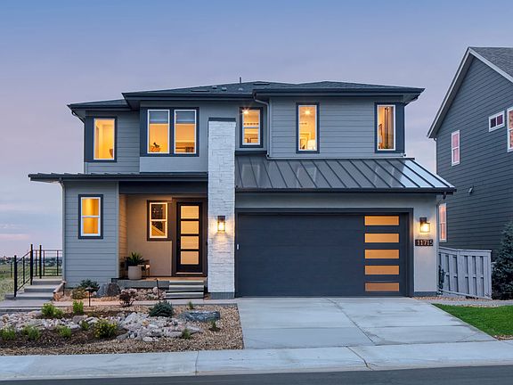 Layla Model Exterior