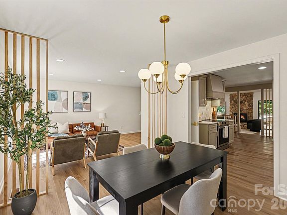 5th image of 319 Kingsley Dr