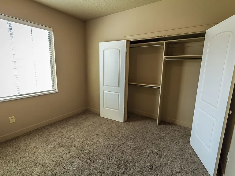 1025 N 920th St W — Photo 12