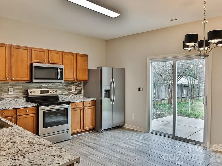 8946 Chalkstone Rd — Photo 6