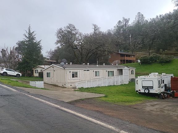 2nd image of 3330 & 3320 Lakeview Dr