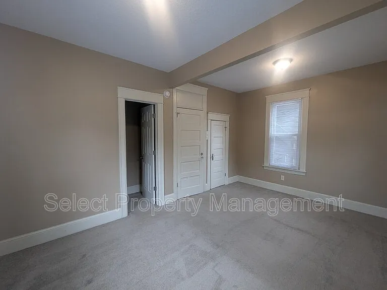 347 W Williams St — Photo 18