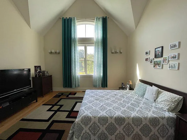 56 Green Meadow Dr — Photo 9
