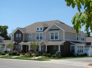 360 McConnells Trce APT 104, Lexington, KY 40511