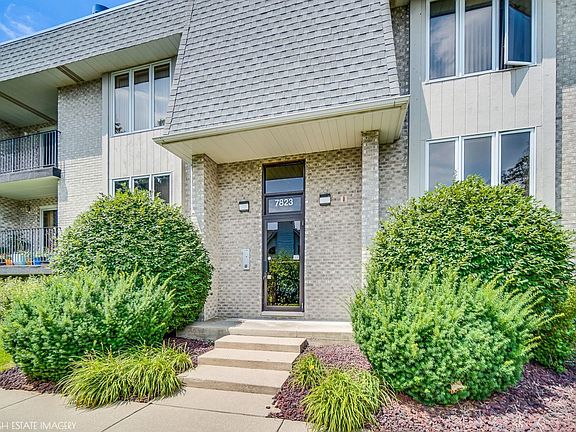 2nd image of 7823 W 157th Pl APT 2W