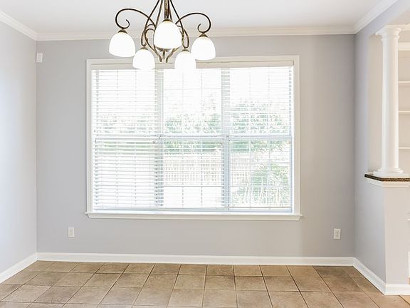 3rd image of 8604 Shady Elm Dr