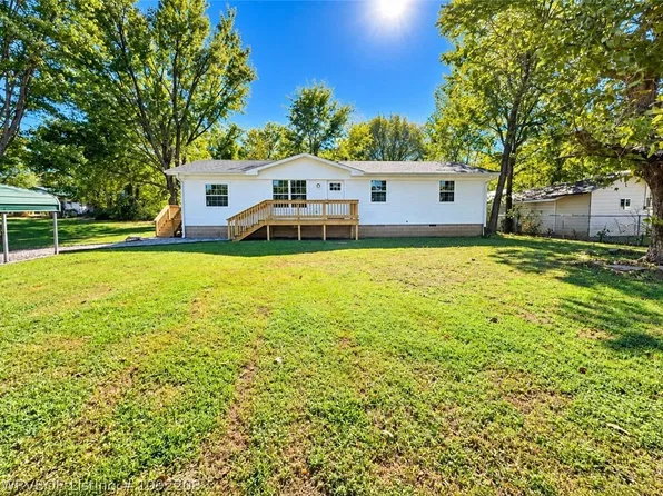 513 Adams Ave, Midland, AR 72945