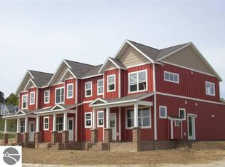 10621 Waterford Rd #6, Traverse City, MI 49684