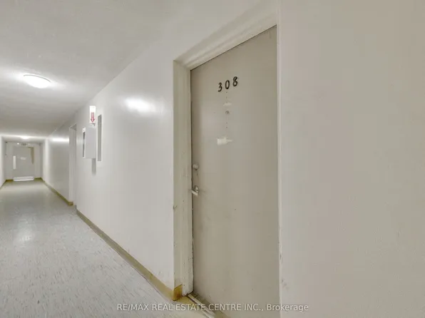 1172 Hamilton Rd #308, London, ON N5W 1A9