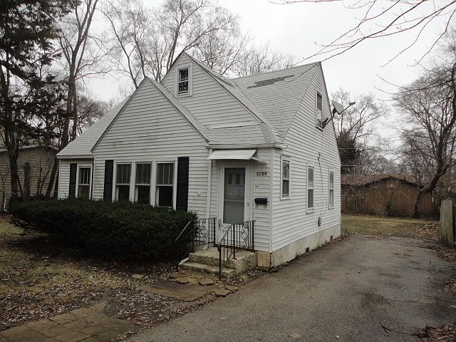 1st image of 1805 Brentwood Dr