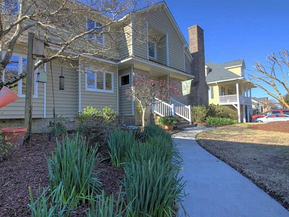 3rd image of 4319 Coral Point Dr