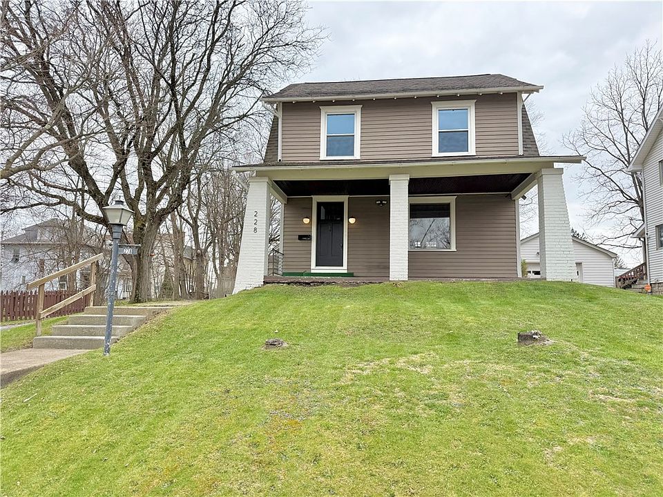 1st image of 228 E Sheridan Ave