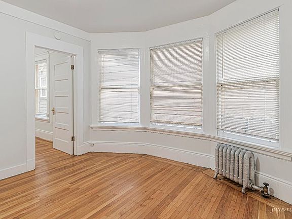 5th image of 2400 Van Ness Ave #5J