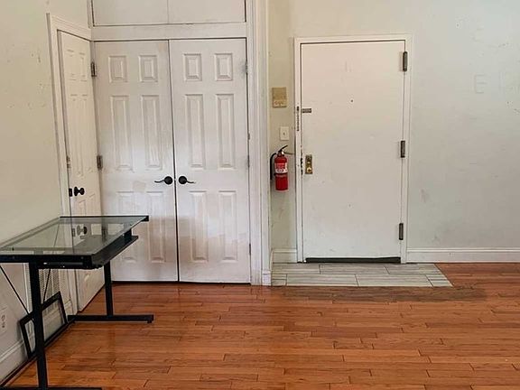 3rd image of 371-375 Anderson Ave #7