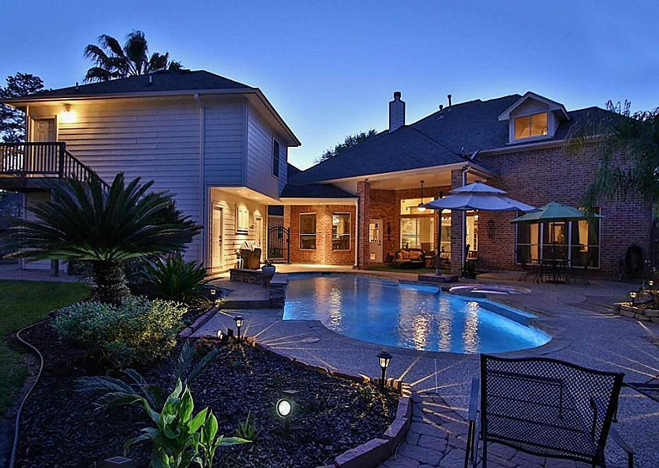 1st image of 13210 Regency Oak Ln