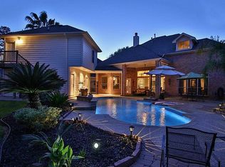 13210 Regency Oak Ln, Cypress, TX 77429