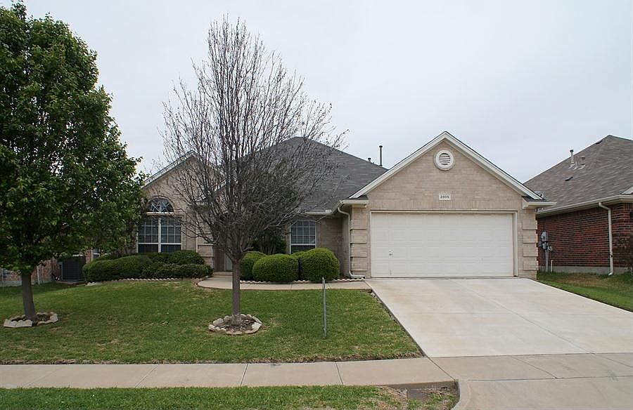 1st image of 2805 White Rock Dr