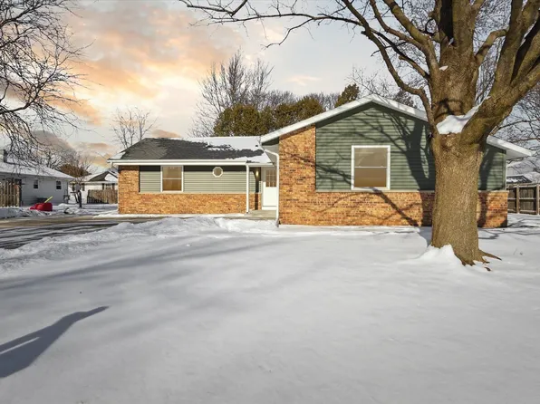4211 Chadswyck Dr, Janesville, WI 53546