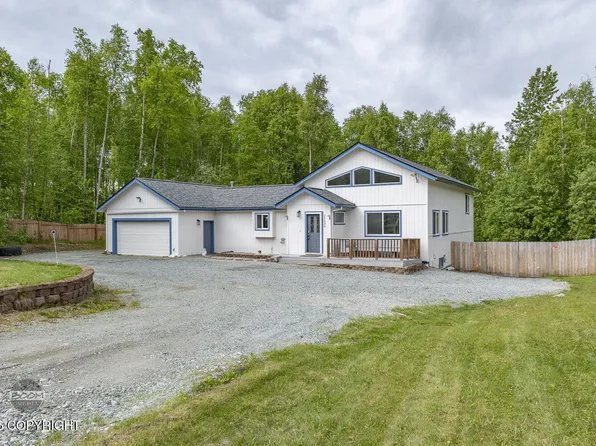 22626 Lake Hill Dr, Chugiak, AK 99567