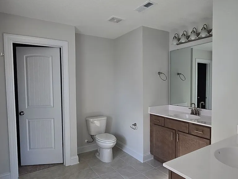 918 Uplands Ln — Photo 21