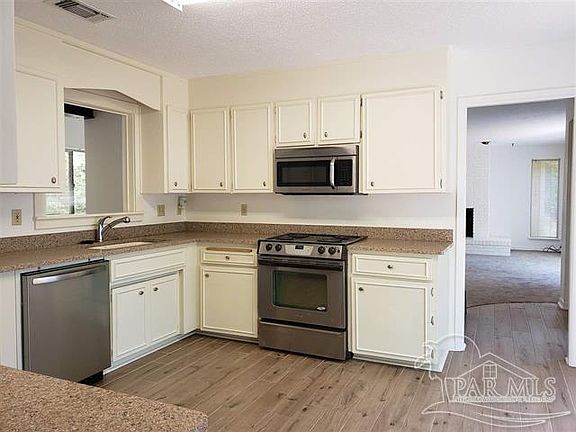 4th image of 6446 Rosaflora Ln