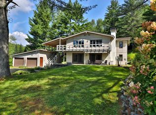 121 Jenny Pond Rd, Pittsfield, VT 05762