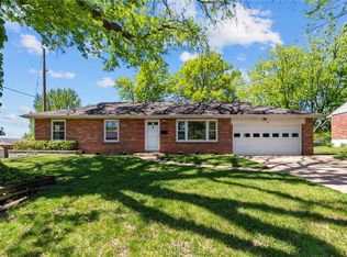 9 Leicester Ln, Saint Louis, MO