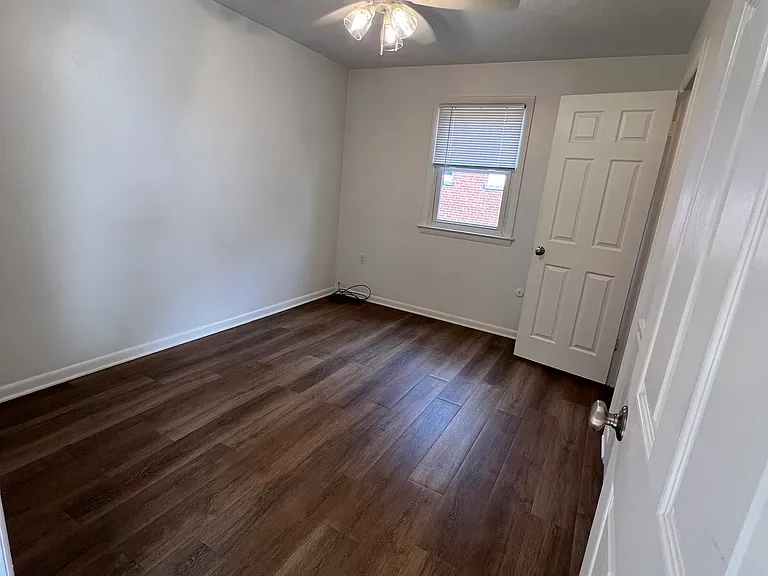145 Oakland Ave #8 — Photo 11