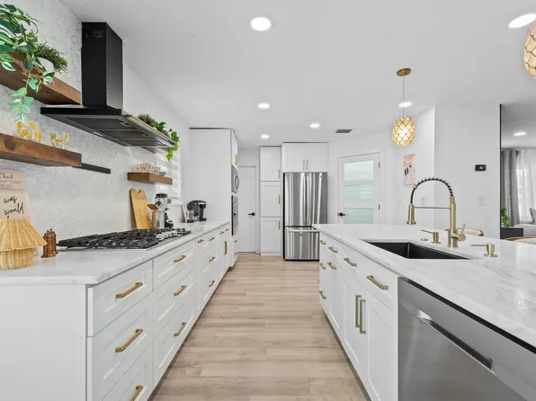 581 SE 5th Avenue, Pompano Beach, FL 33060