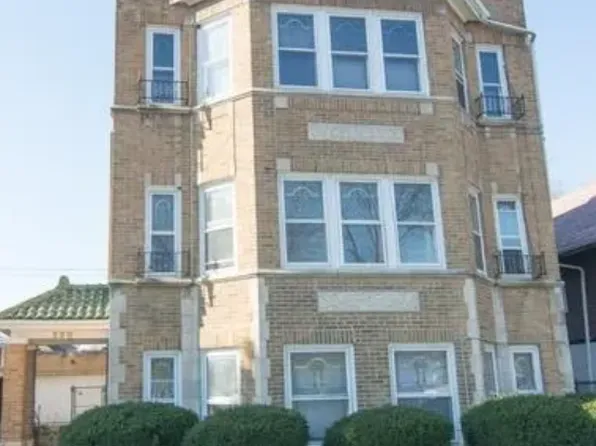 220 S Austin Blvd, Oak Park, IL 60304