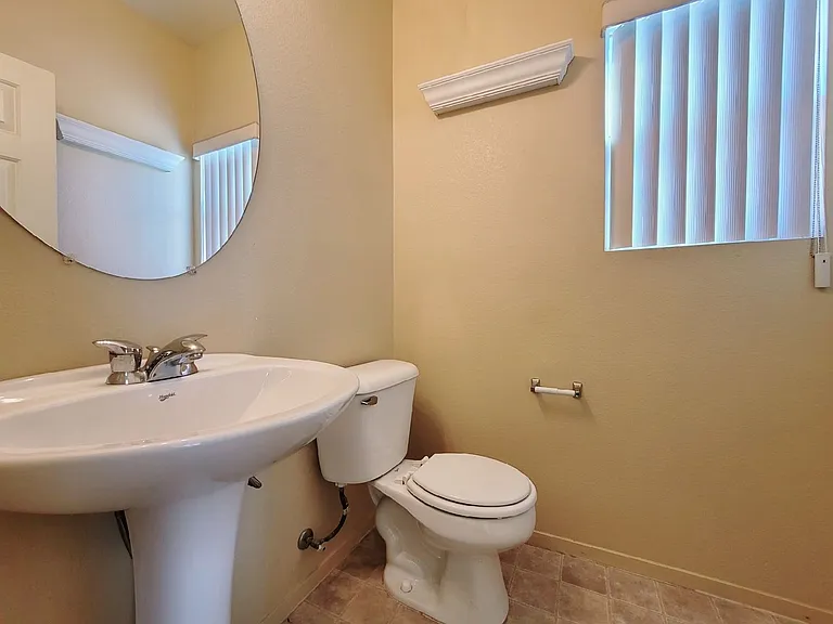1013 Shades End Ave — Photo 5