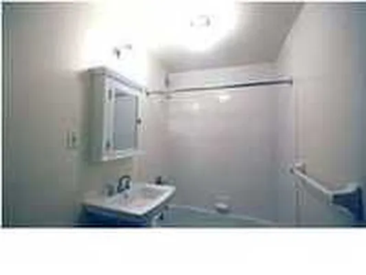 Rented by Link NY Realty | media 17