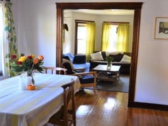 3rd image of 71 Forest Hills St Floor 2