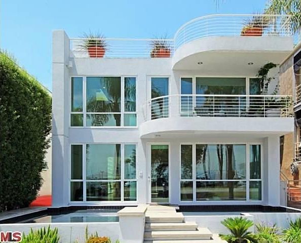 1st image of 6042 E Appian Way
