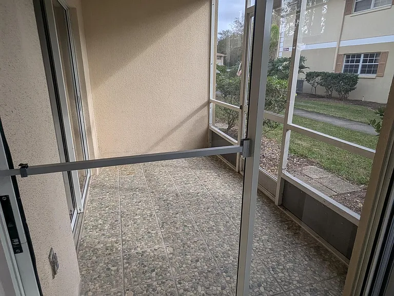 1609 Sunny Brook Ln E #104 — Photo 7