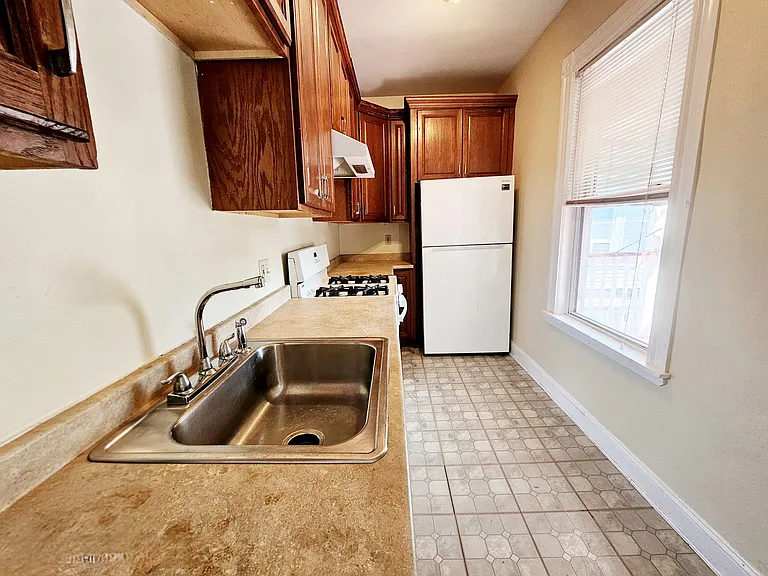 243 Callender St #2 — Photo 3