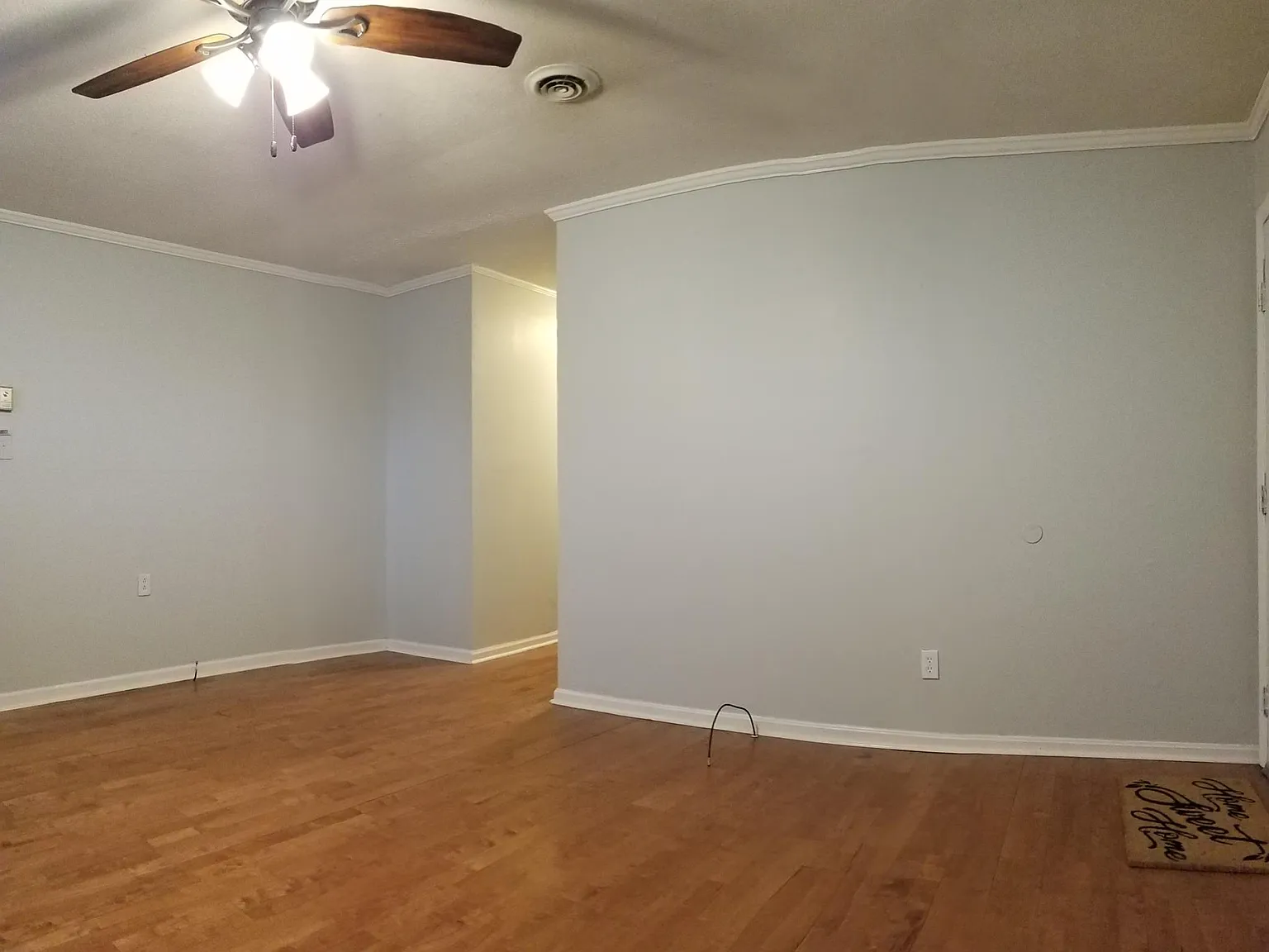 3 bed, 1.5 bath, 1420 sqft, $1,450 — Photo 3
