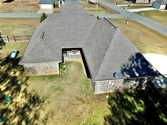 5th image of 100 Madalyn Dr