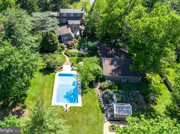 1047 Cowpath Rd, Hatfield, PA 19440