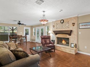 114 Fairway View Ct, Montgomery, TX 77356