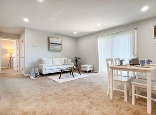 1133 Meadow Ln APT 10, Concord, CA 94520