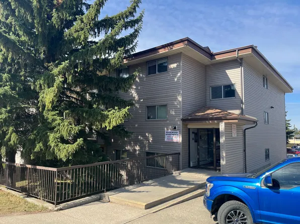 5212 53rd St #5211-54-306B, Rocky Mountain House, AB T4T 1R6