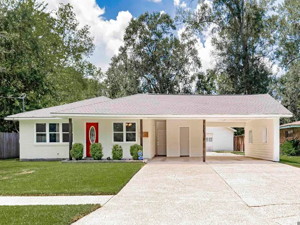 2921 Charlotte Dr, Baton Rouge, LA 70814