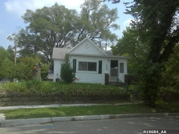1332 NW Central Ave, Topeka, KS 66608