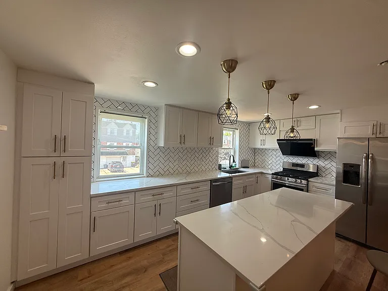 2727 Taunton St — Photo 12