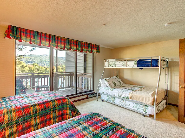 1040 Sugar Mountain Dr #D-24 — Photo 17